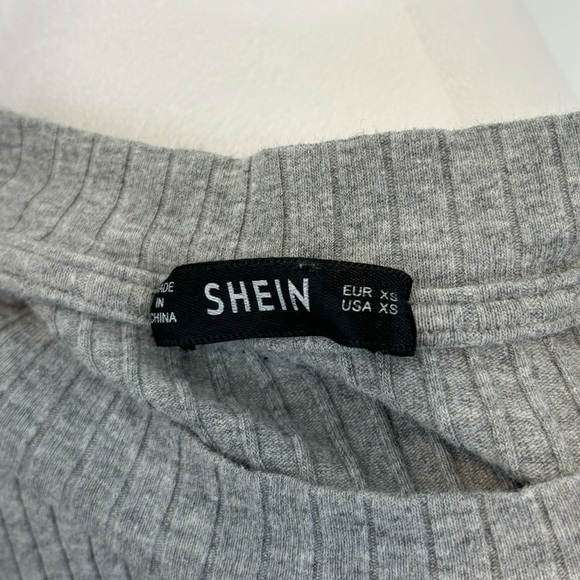 Ribbed Tie Front Short Sleeve Shirt - Picture 3 of 3